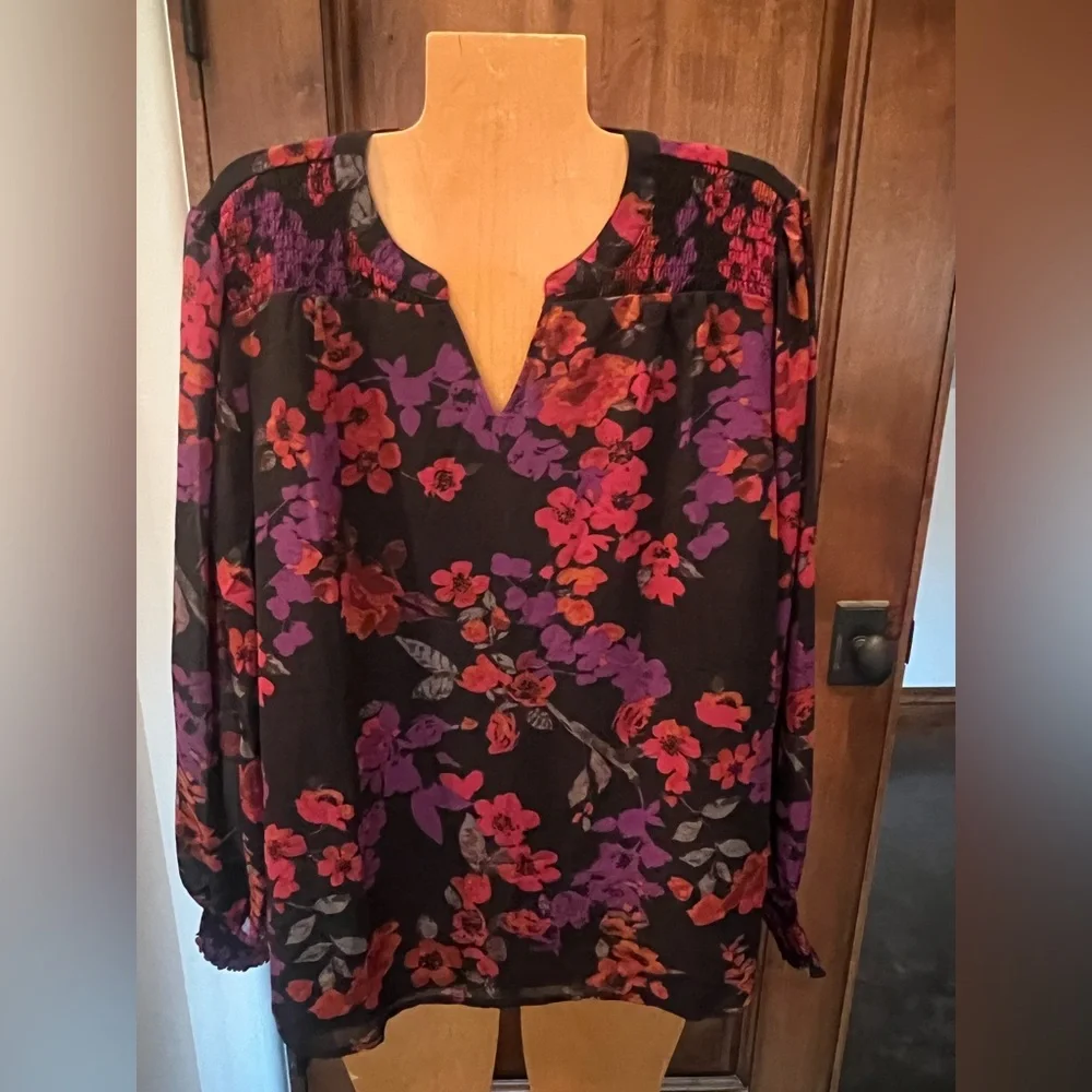 Belle Kim Gravel size long short sleeve top/blouse black red pink v-neck - Picture 1 of 9